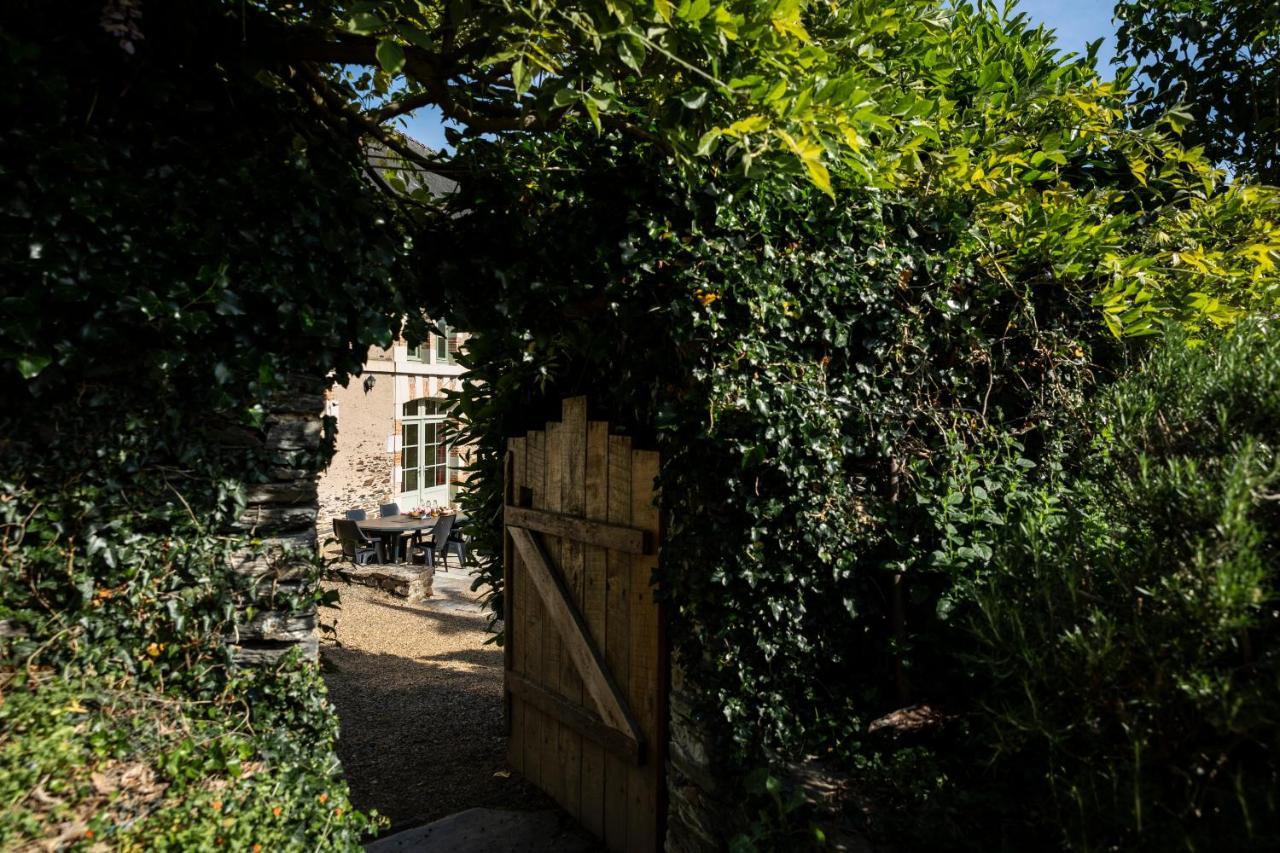La Haye Gites Et Chambre D'Hotes Avrillé Exteriér fotografie